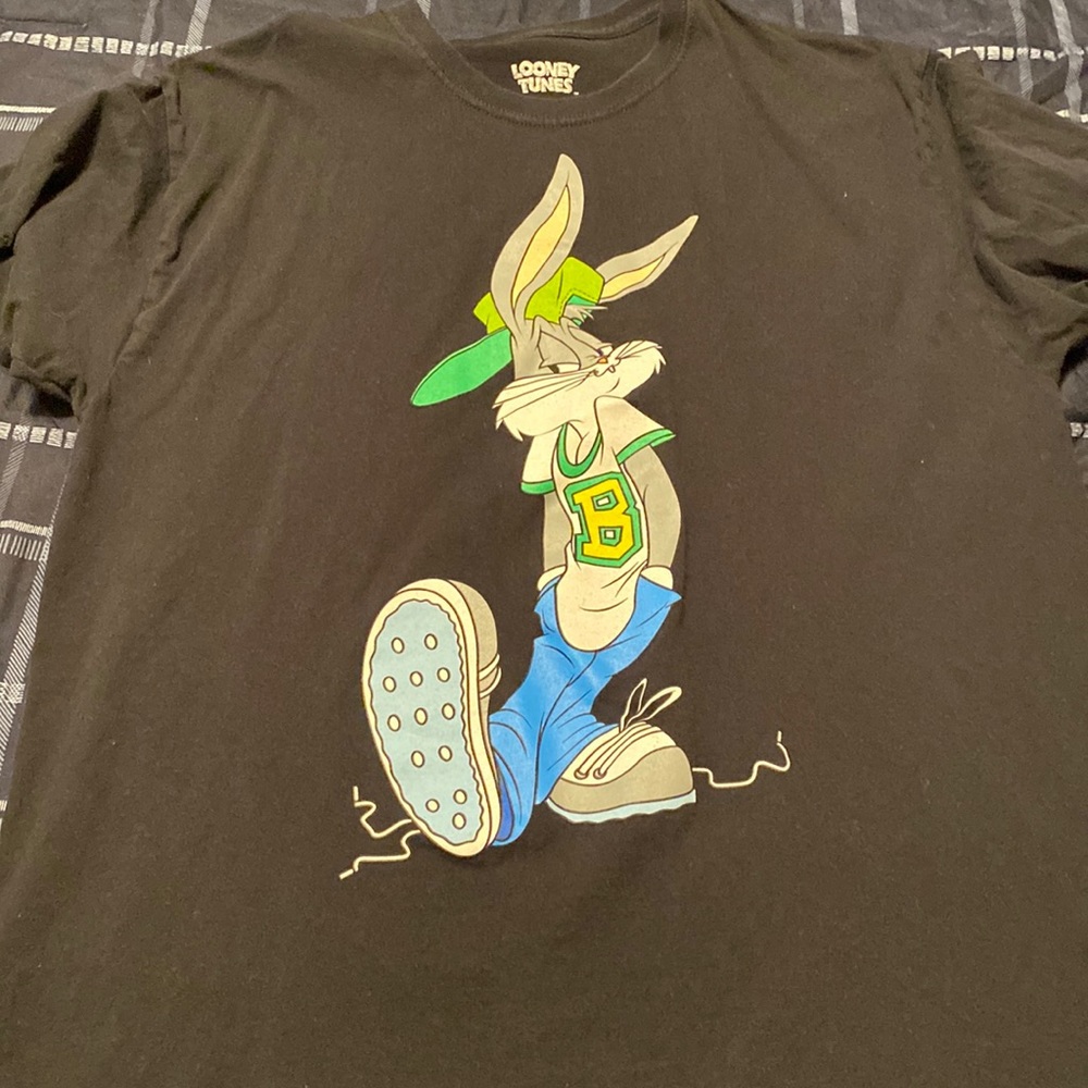 Black Looney Tunes Tee XL